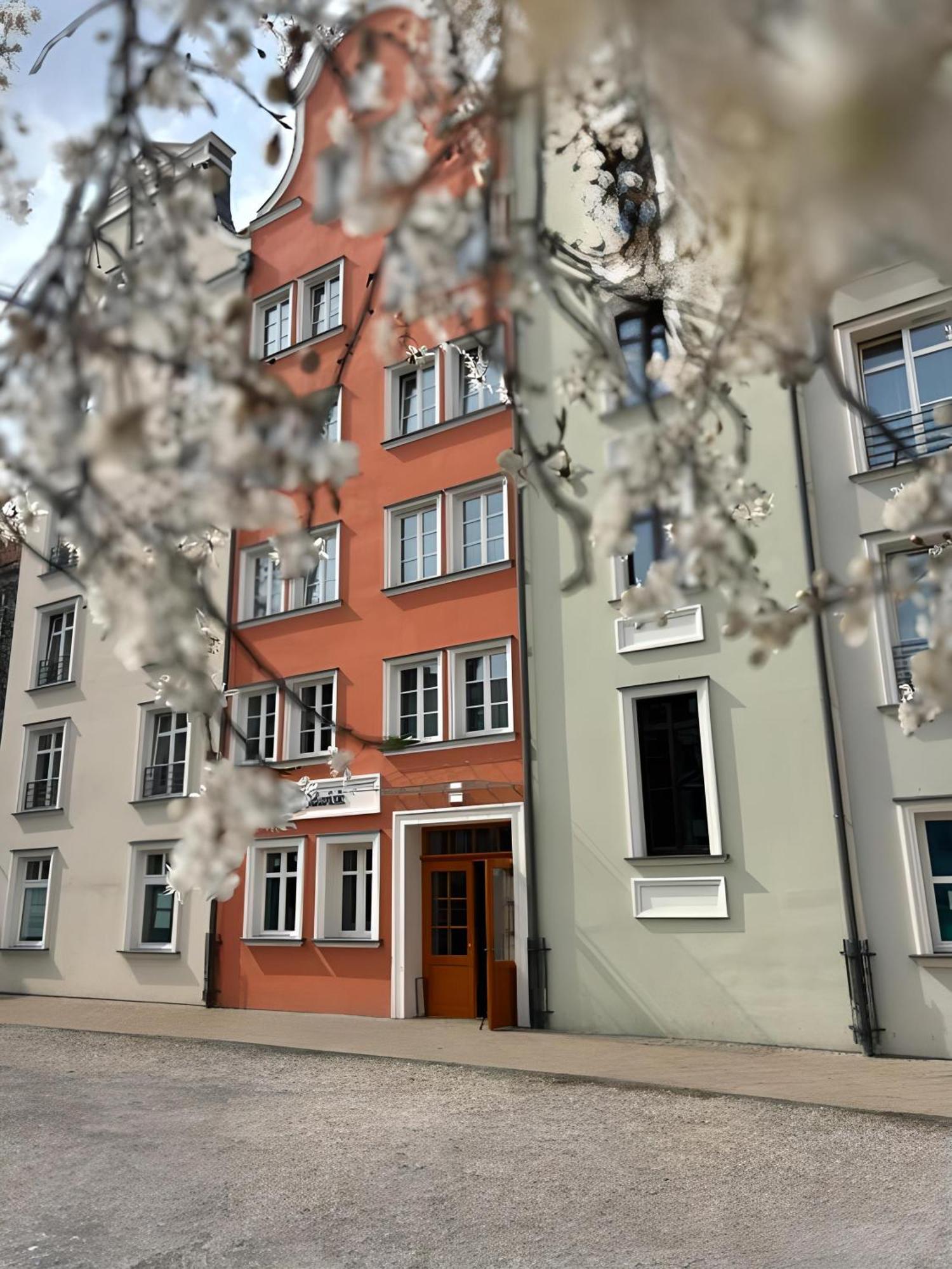 Baltic Gdansk Old Town Heart Aparthotel Exterior foto